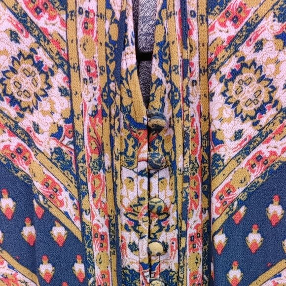 BOHO Top, Free People Brand, Large size, Muli Coloured - Picture 6 of 8